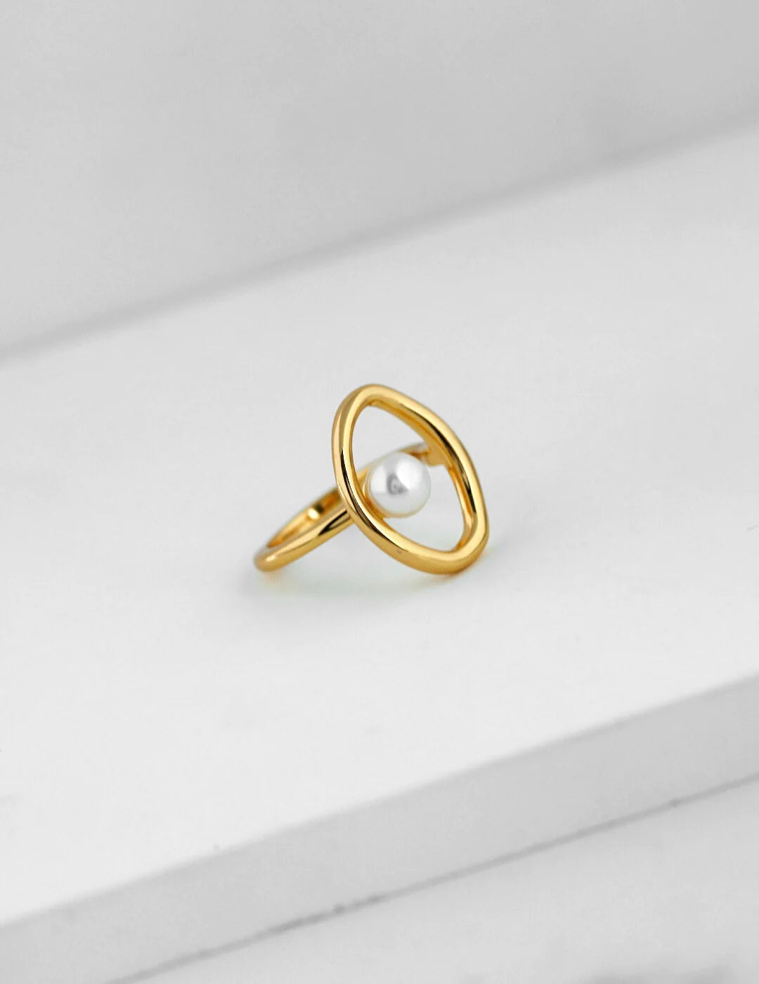 Anello geometrico a cerchio aperto